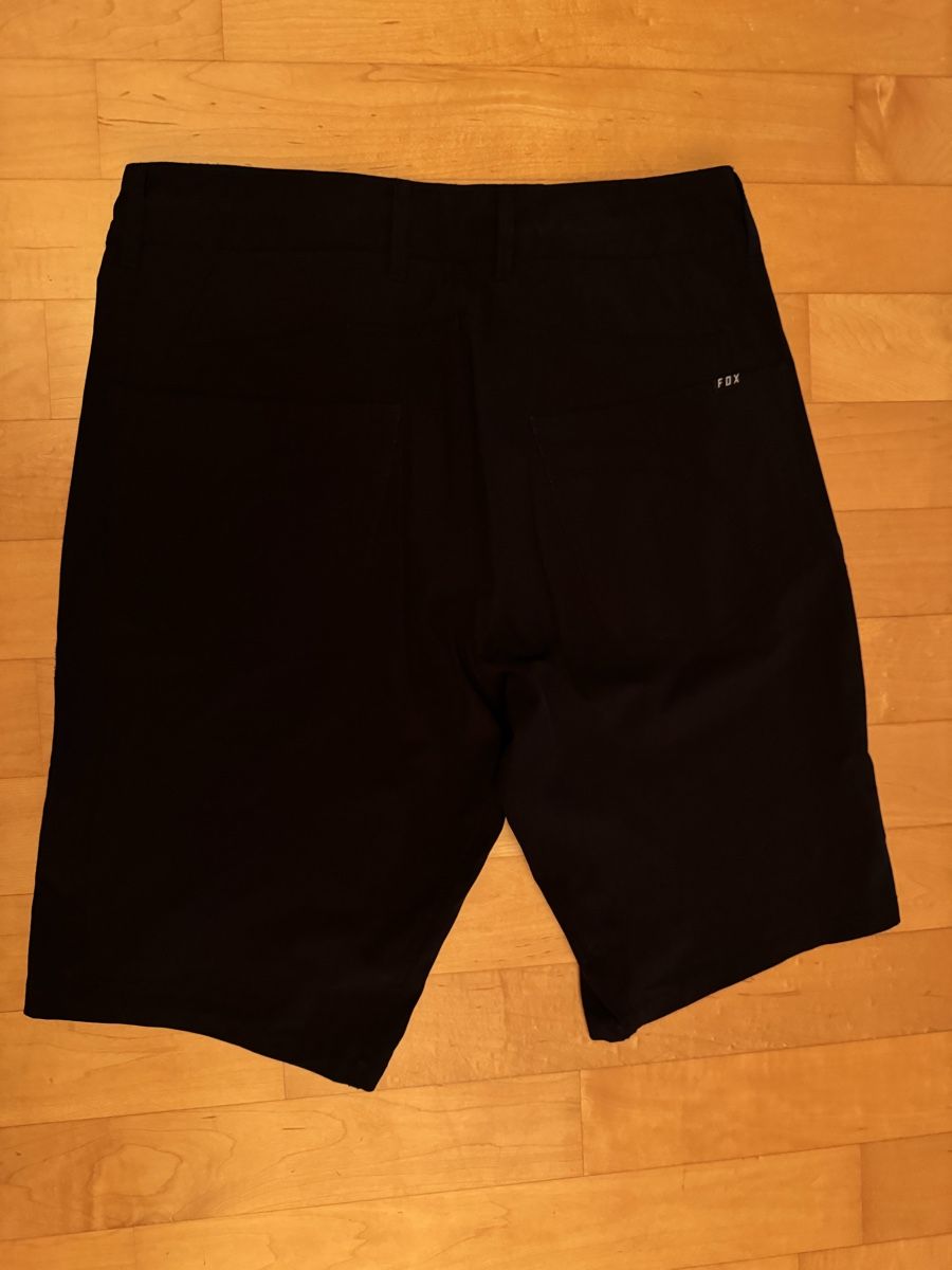 Fox Pantaloni: Fox Racing Shorts, Size 30, Black – Usato da Gümligen venduto da PSK 1