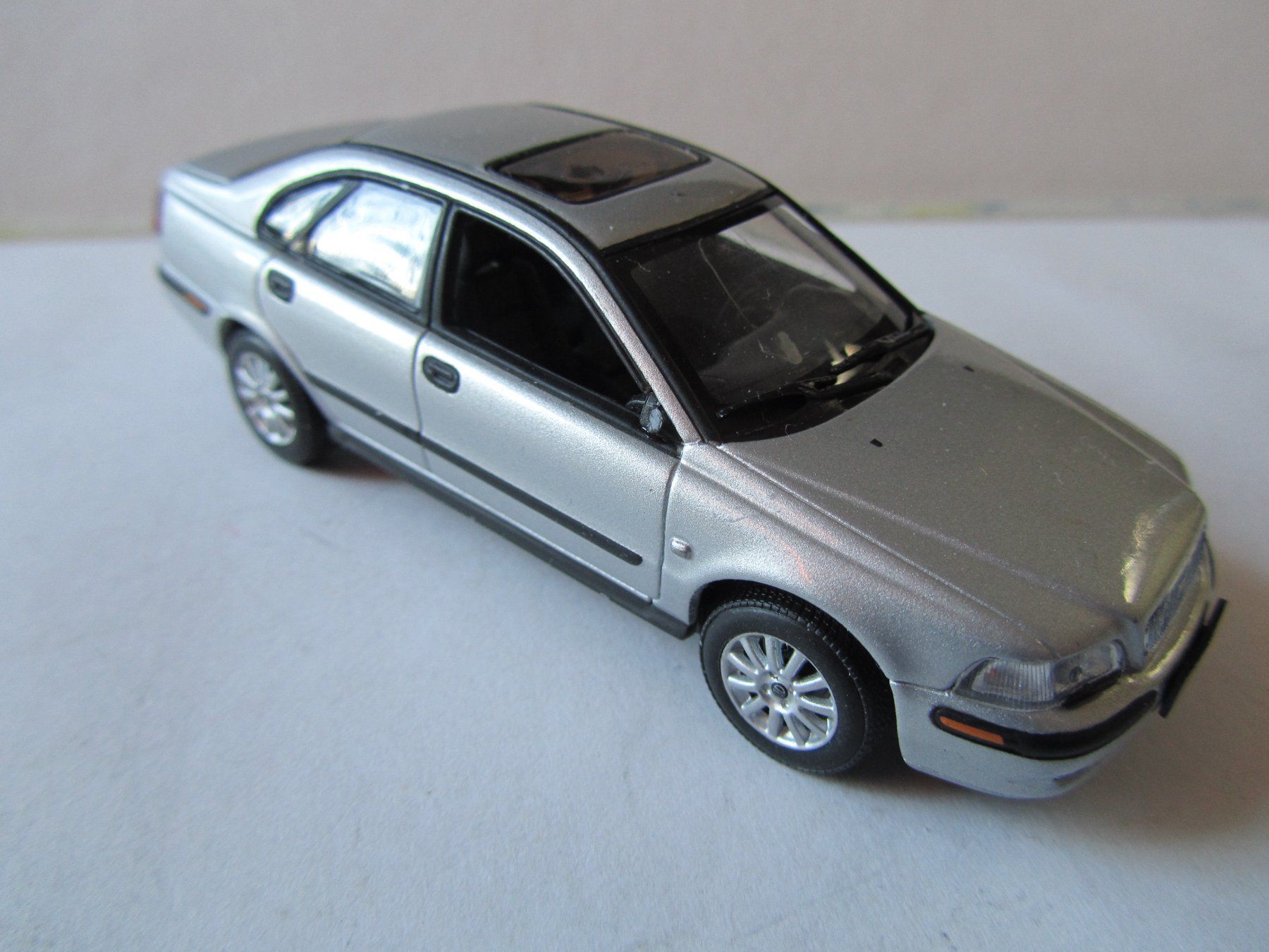 Minichamps Modellini d'auto: Volvo S40 von Minichamps – Usato da Weiningen ZH venduto da dietsch57 1