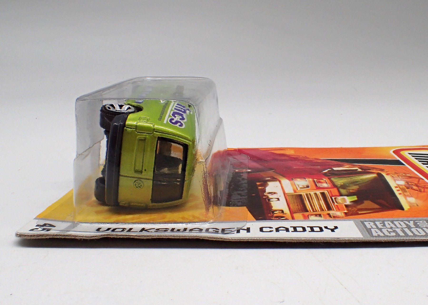 Matchbox Modellini d'auto: Matchbox VW Caddy Incs grün/vert – Usato da Ostermundigen venduto da archeopteryx 4