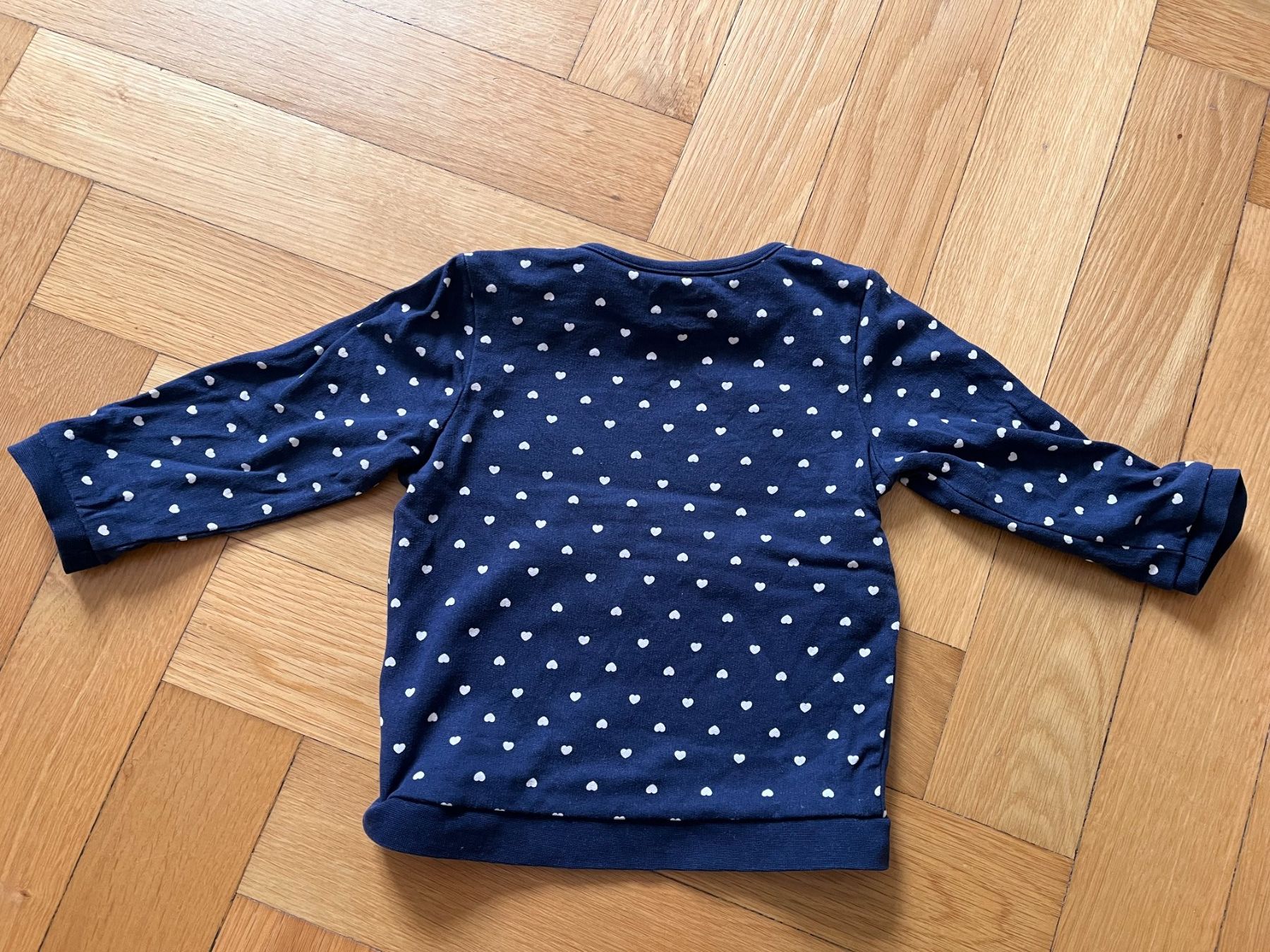 Pullover & Sweatshirts: Pull fille – Gebraucht aus Lausanne von eme_5z9v 1