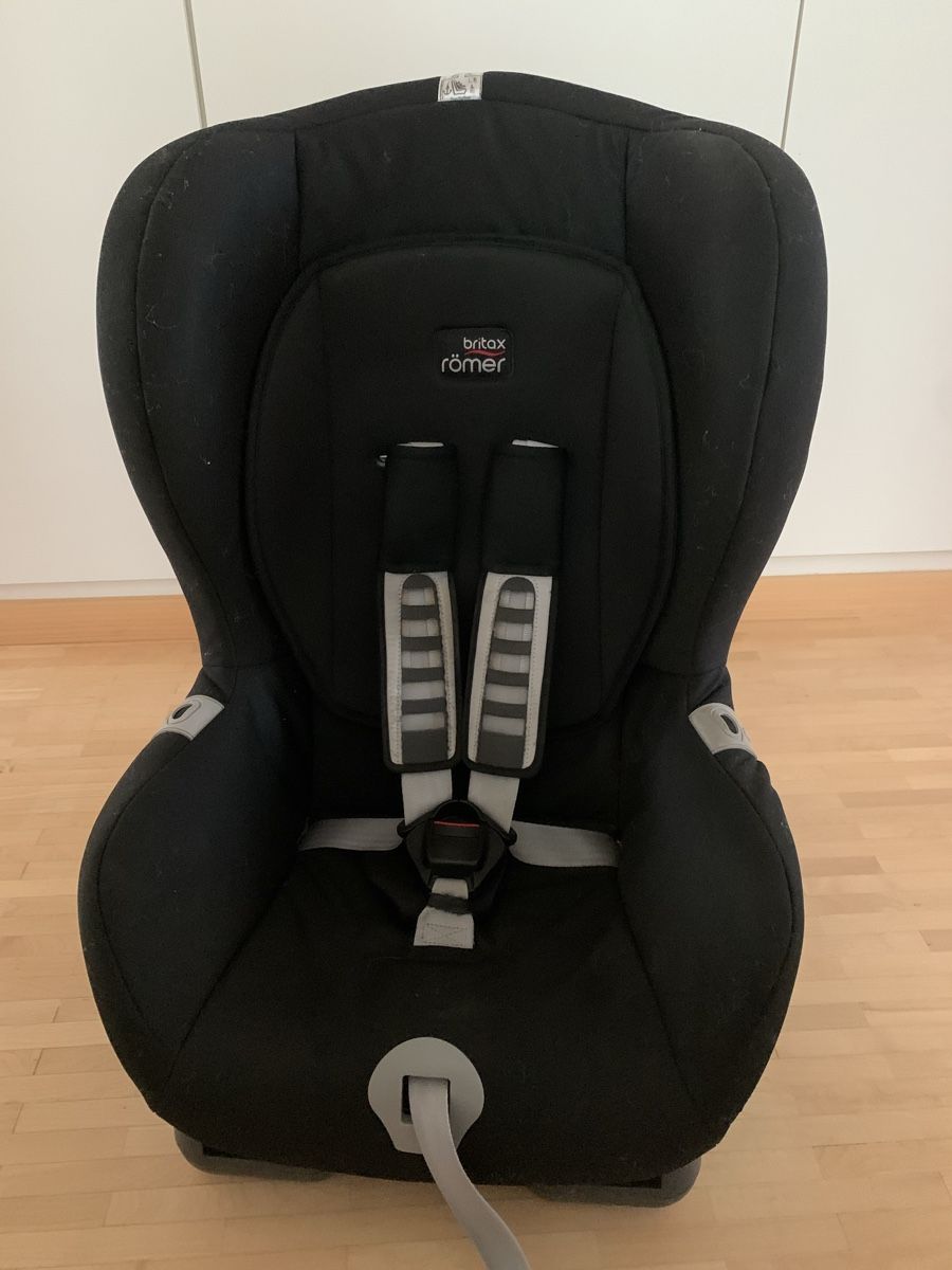 Britax Römer Sièges auto: Kindersitz Britax Römer 9-18kg Isofix – D'occasion à Stansstad par goodmorninglucerne 4