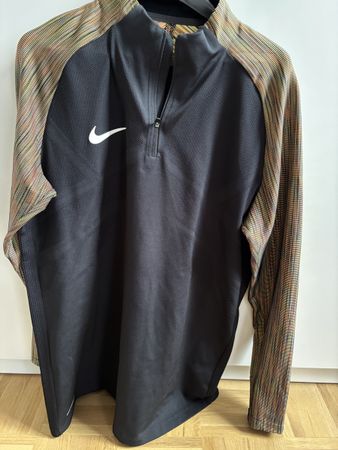 Nike Langarm Sportshirt