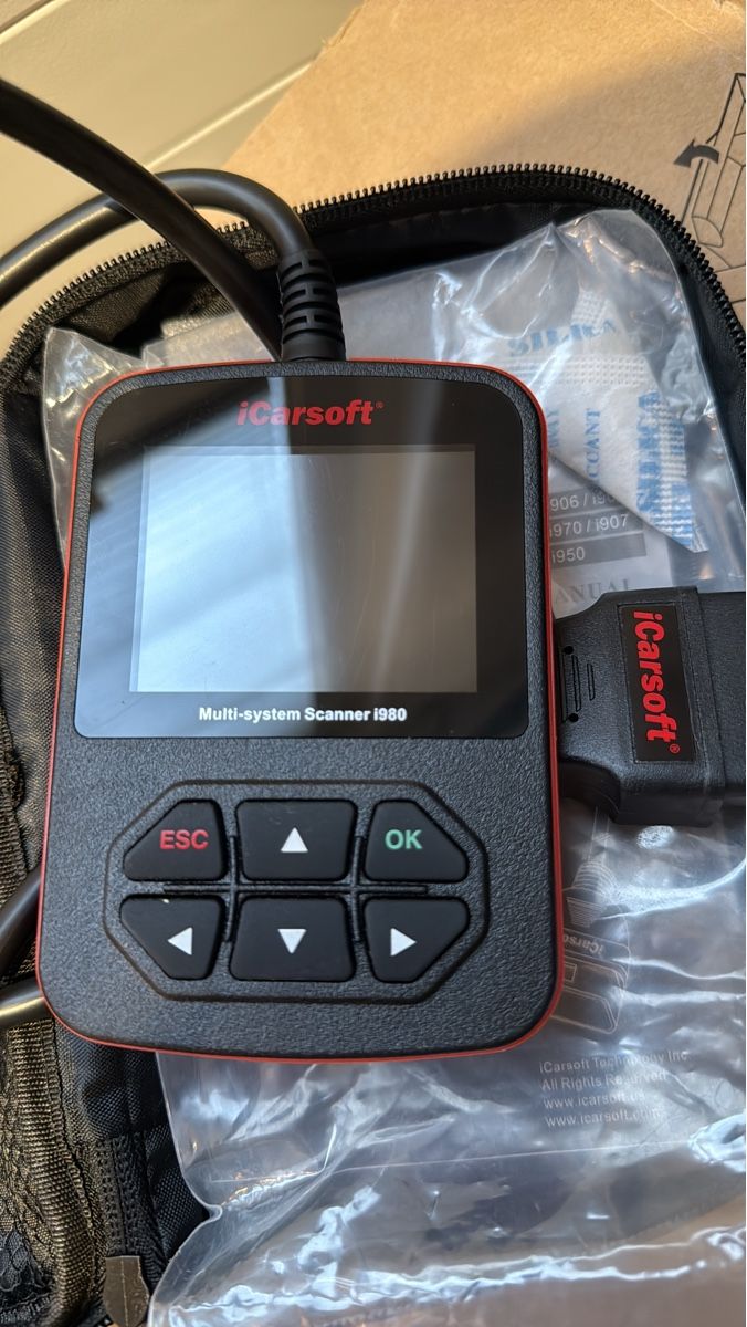 Tutti gli attrezzi: iCarsoft i980 Multi-system Scanner - Diagnostic Mercedes – Usato da Unterägeri venduto da bre_2z2d