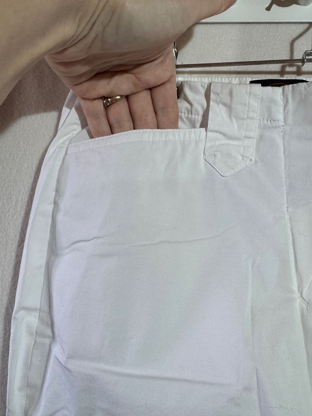 Pantaloni: Weisse Hose von Opinion Gr. 36 – Usato da Grosswangen venduto da SALE_SALE_SALE 2