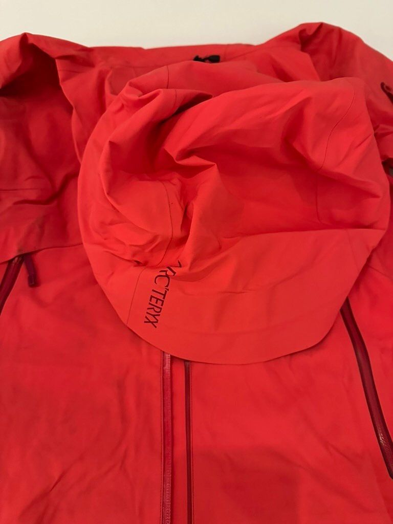 Arcteryx Jacken: Arcteryx ski shell jacket – Gebraucht aus Dallenwil von ZD2019 4
