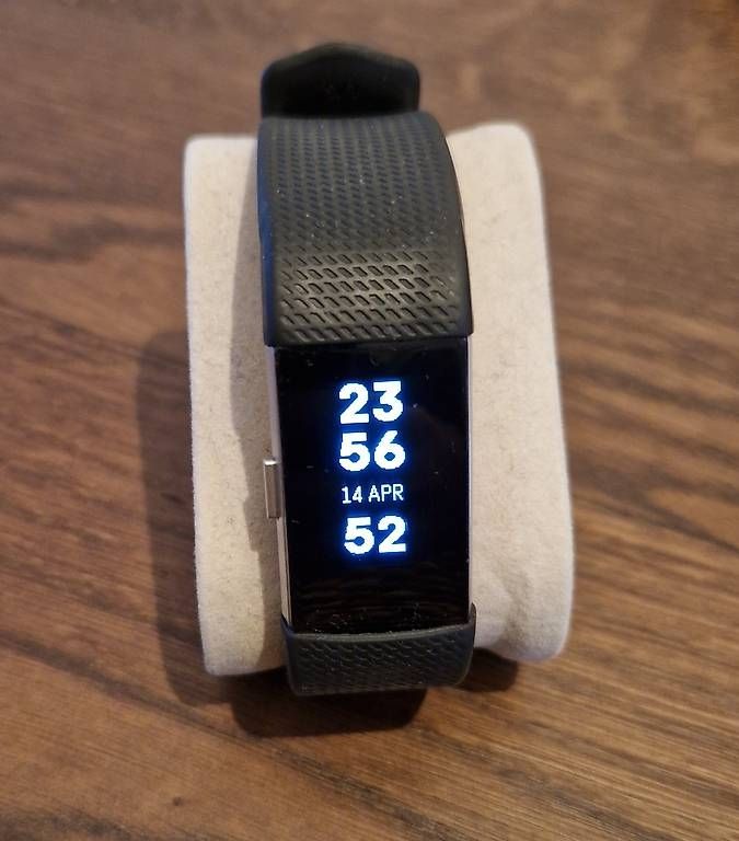 Fitbit Smartwatch: Fitbit Charge 2 Schwarz – Gebraucht aus Kaiseraugst von ago_5gpn 1