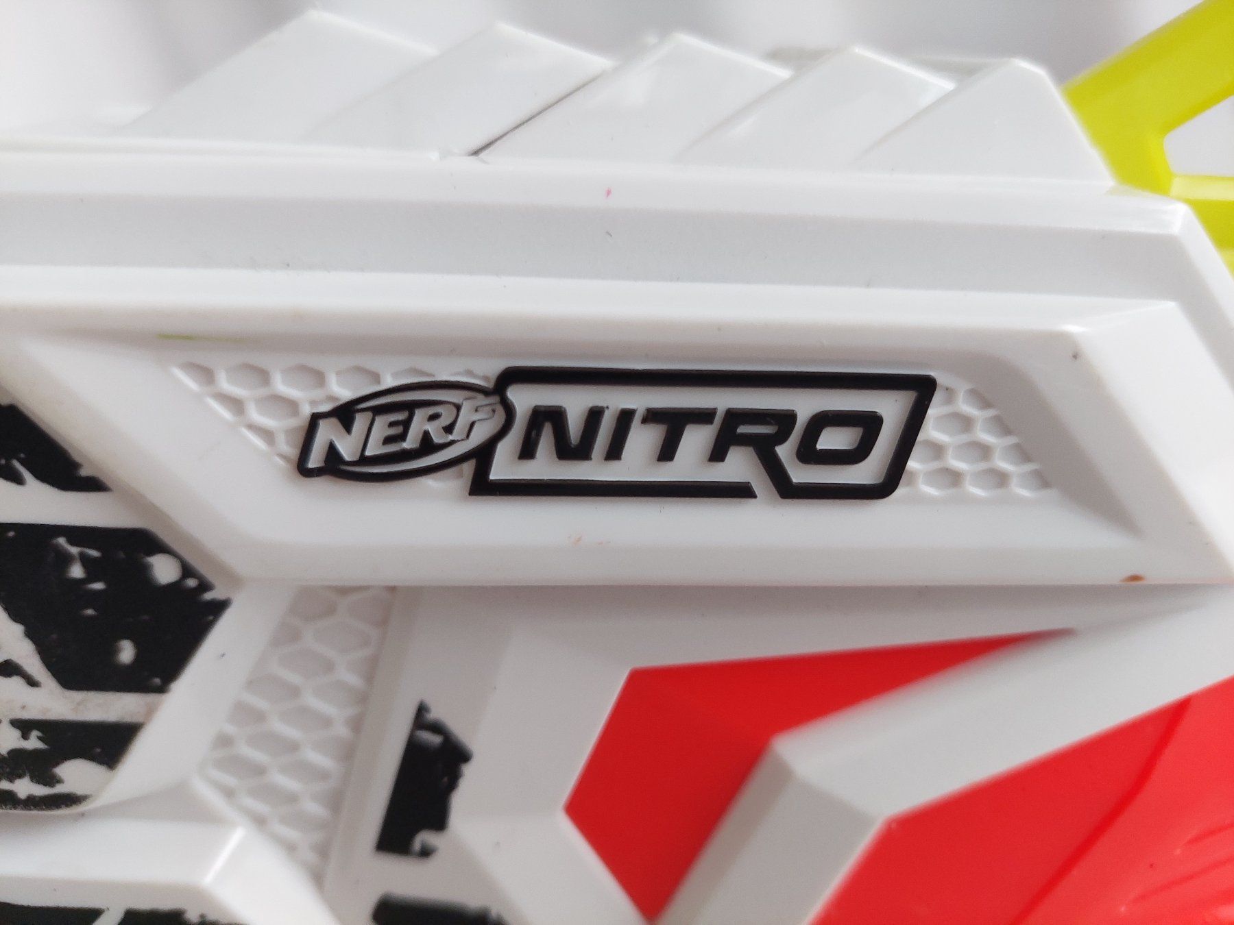Hasbro Giocattoli: Hasbro Nerf Nitro AeroFury Ramp Rage / Car-Blasting Action – Usato da Zürich venduto da Lacoste06 5
