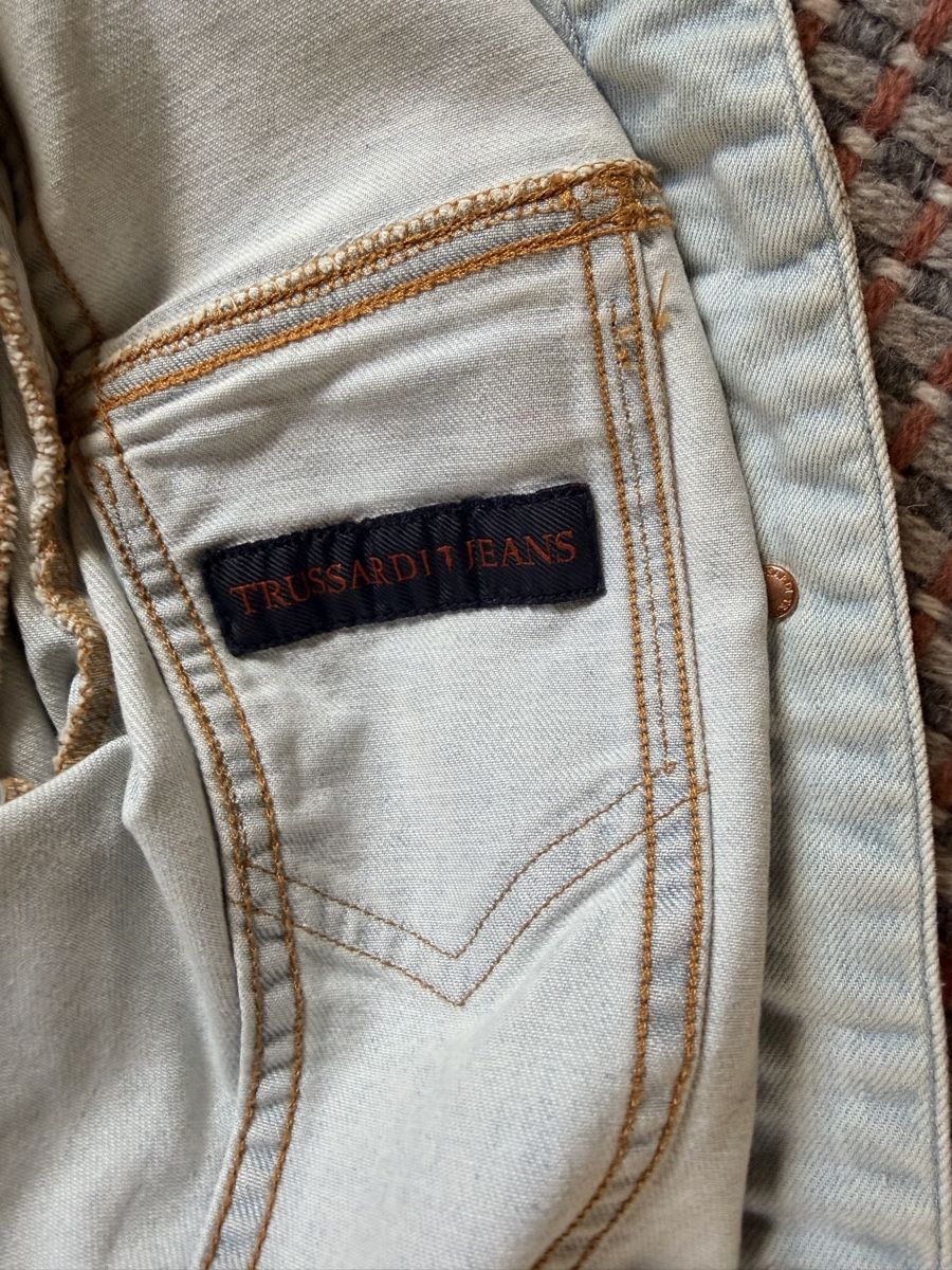 Trussardi Giacche: Trussardi beaded denim jacket for summer, size 42 – Usato da Männedorf venduto da iza04 8