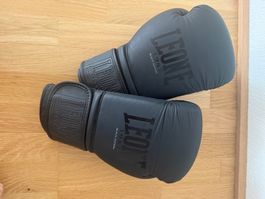 LEONE 1947 Black Edition Boxhandschuhe 12 OZ – Schwarz