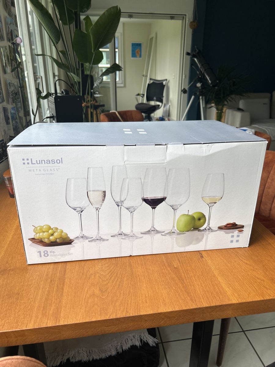 Bicchieri: Lunasol Weinglas set 18 tlg. – Nuovo e nell'imballaggio originale da Sempach Station venduto da Fleischfondue