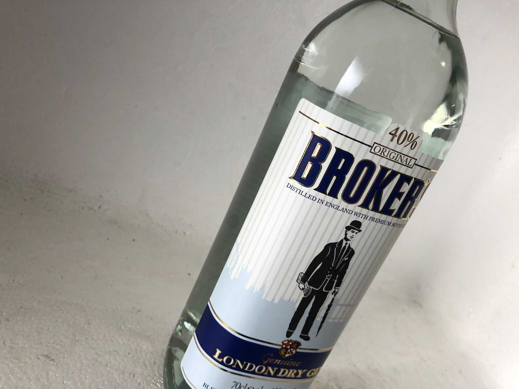 Spiritueux: Broker's London Dry Gin  40% – Neuf avec emballage d'origine à Wöschnau par Vinsale 6