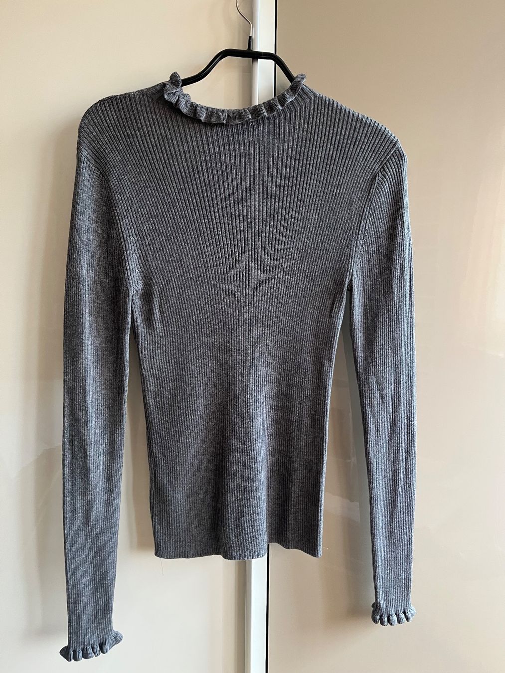Esprit Pullover & Sweatshirts: Esprit Strickpullover XS mit Wolle, Grau - Top Zustand! – Neu (gemäss Beschreibung) aus Appenzell von Pontigui2007 3