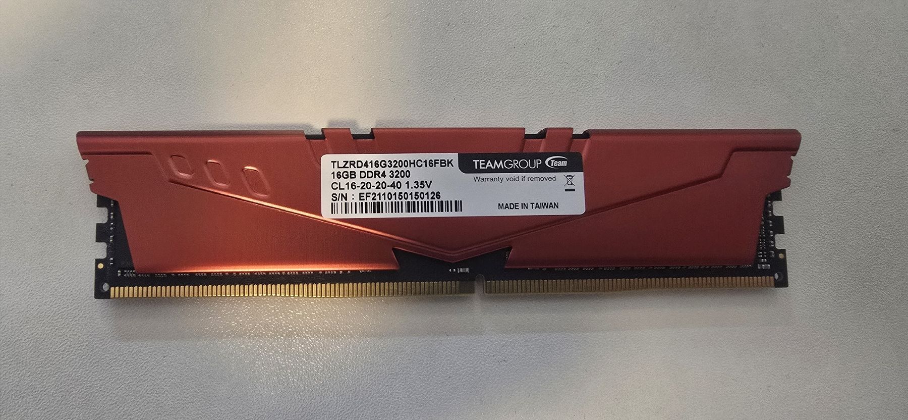 Memoria / RAM: TEAMGROUP RAM DDR4 16GB 3200MHz – Usato da Goldswil venduto da mukic