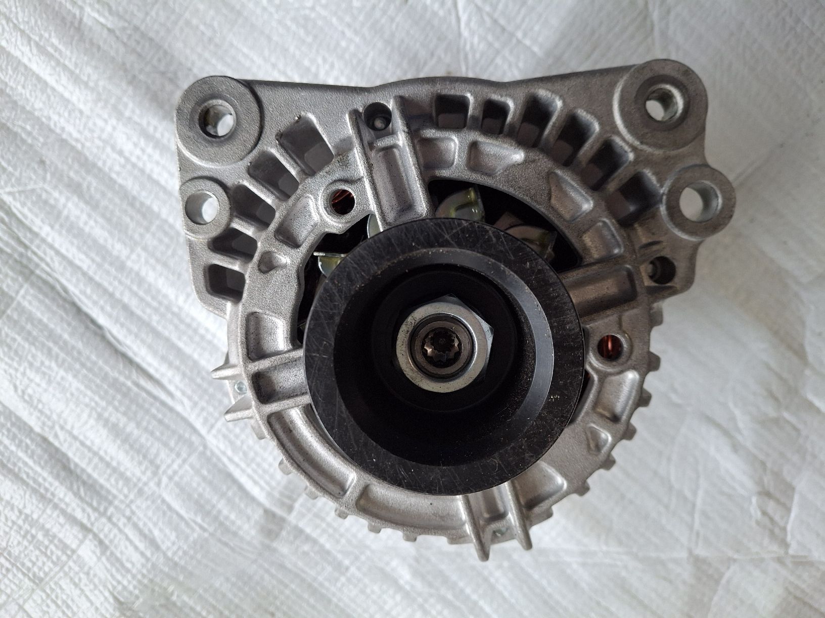 VW Tutti pezzi di ricambio auto: Hella Alternator 90A – Nuovo (secondo la descrizione) da Wiler venduto da Sara69 3