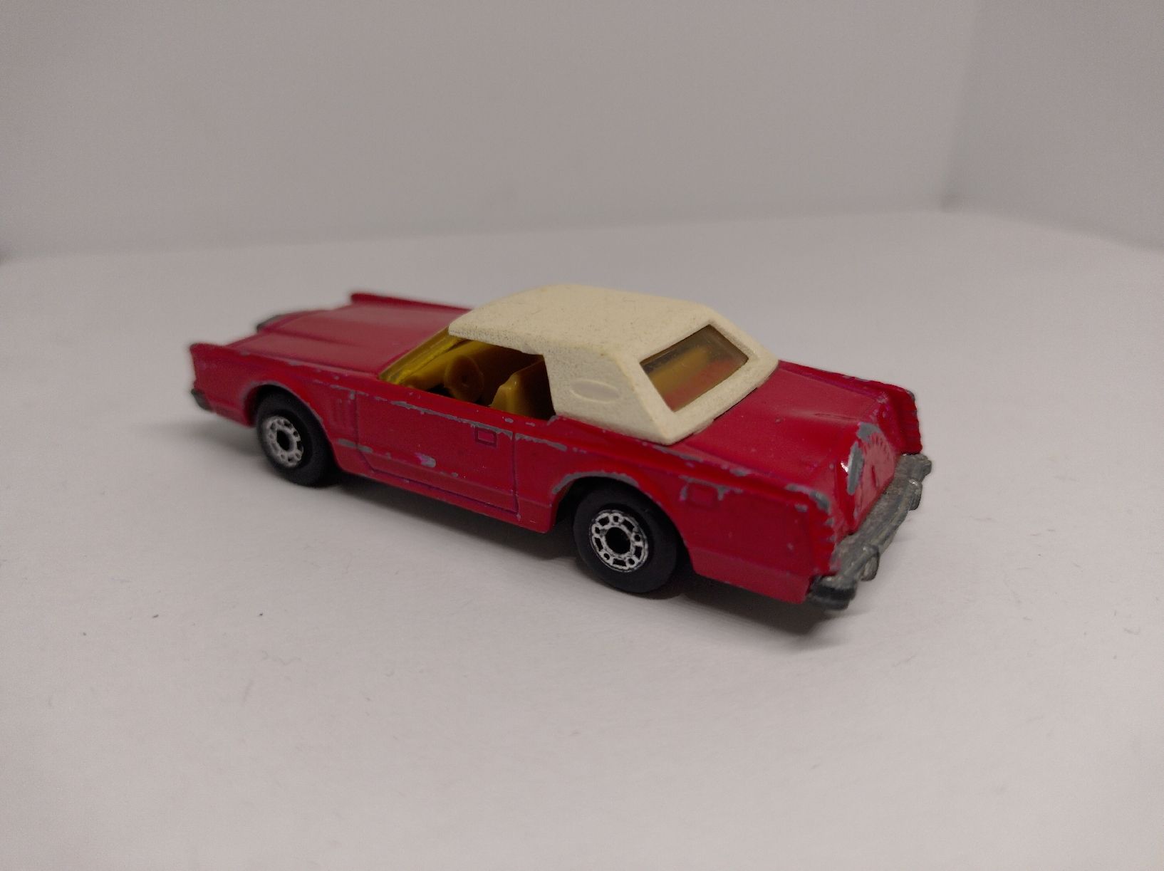 Matchbox Modellini d'auto: Matchbox, Lincoln Continental – Usato da La Chaux-de-Fonds venduto da Pierrot8404 2