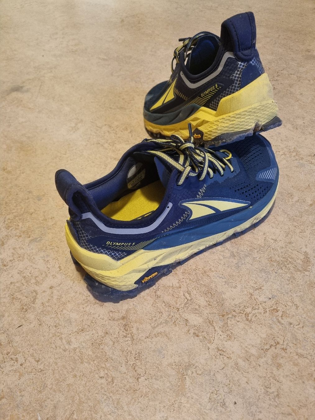 Altra Scarpe da uomo: Trailschuhe Altra Olympus 5 blu Grösse 41 – Usato da Zürich venduto da GioGioele 1
