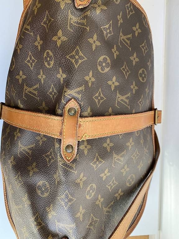 Louis Vuitton Taschen für Damen: Louis Vuitton Saumur 35 Monogram  CHF 250.- – Gebraucht aus Mendrisio von I.K. 3