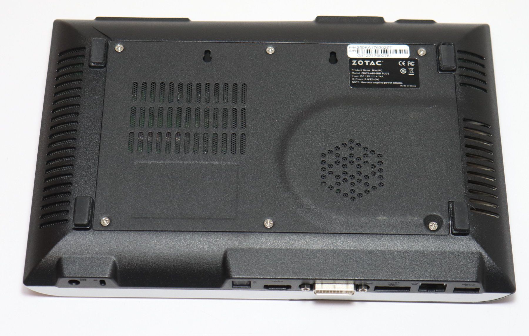 Zotac PC: Zotac AD03 Plus mini PC AMD E-350, 4GB Ram, ohne SSD/OS – Usato da Frick venduto da volvo850driver 5