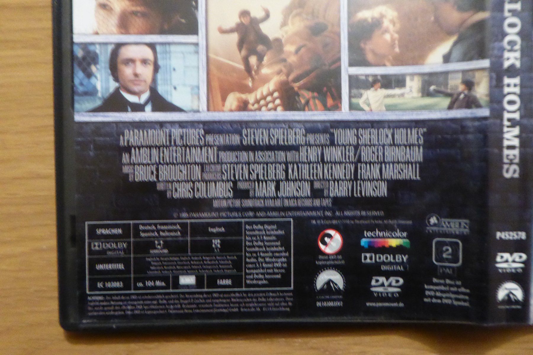 Tutti i DVDs: DVD Young Sherlock Holmes – Usato da Allschwil venduto da Summelsarium 2