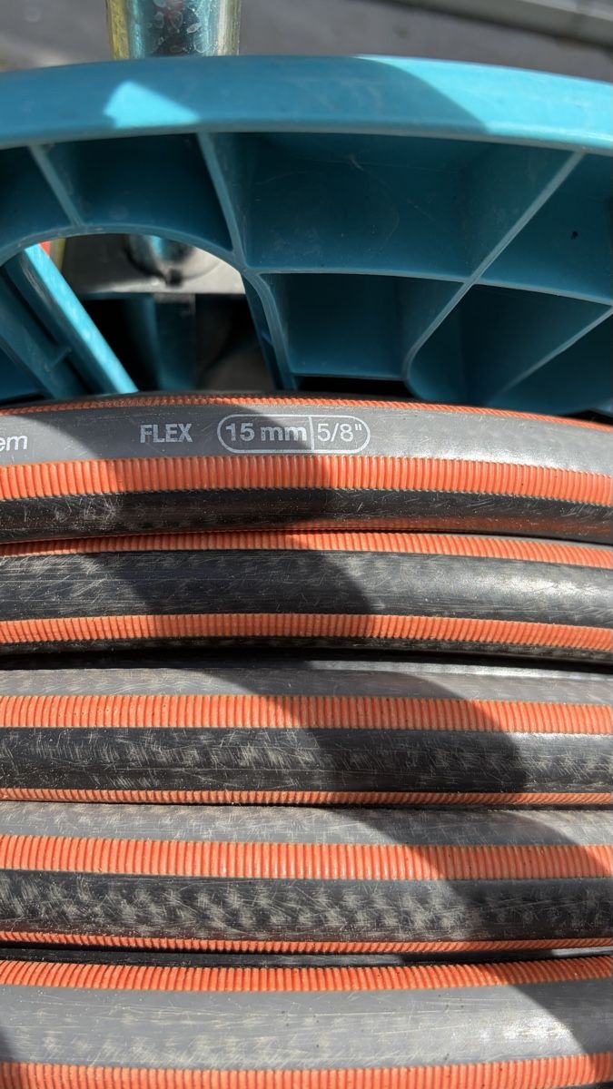 Gardena Tubi & Tubi flessibili: Gardena Gartenschlauchwagen – Usato da Volketswil venduto da PhilipKa 3