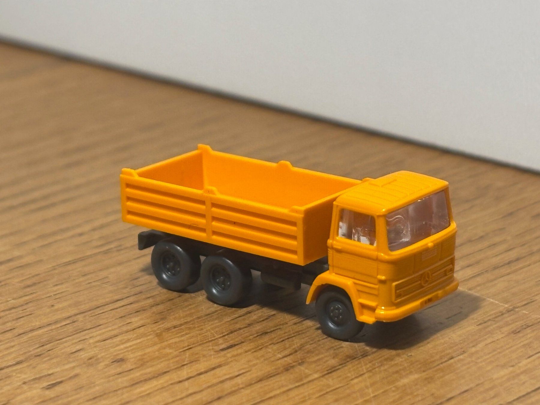 Modellini di ferrovie: M0692: Kipplastwagen (Spur N) – Usato da Birsfelden venduto da Birs_25