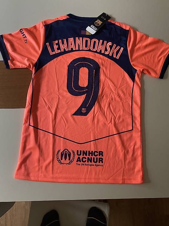 Canottiere & Pantaloni: Fussball Trikot Barcelona  – Usato da Kehrsatz venduto da AlfonsoS 1