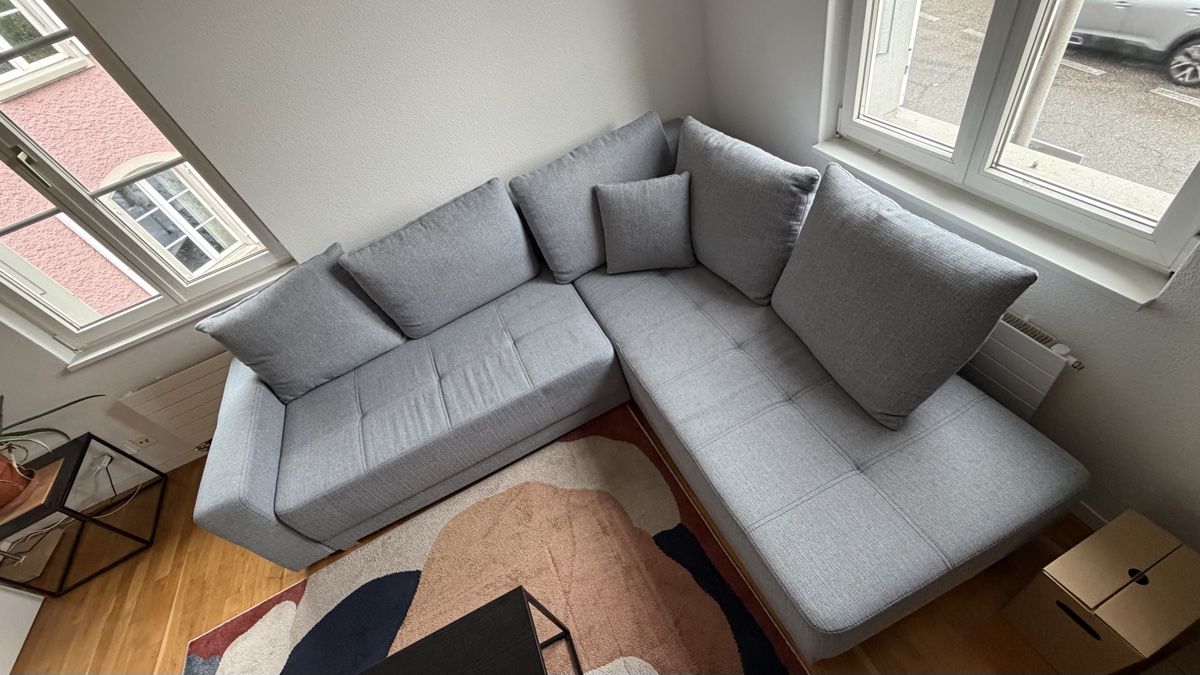 Sofas: Ecksofa ausziehbar grau – Gebraucht aus Olten von Saler 1