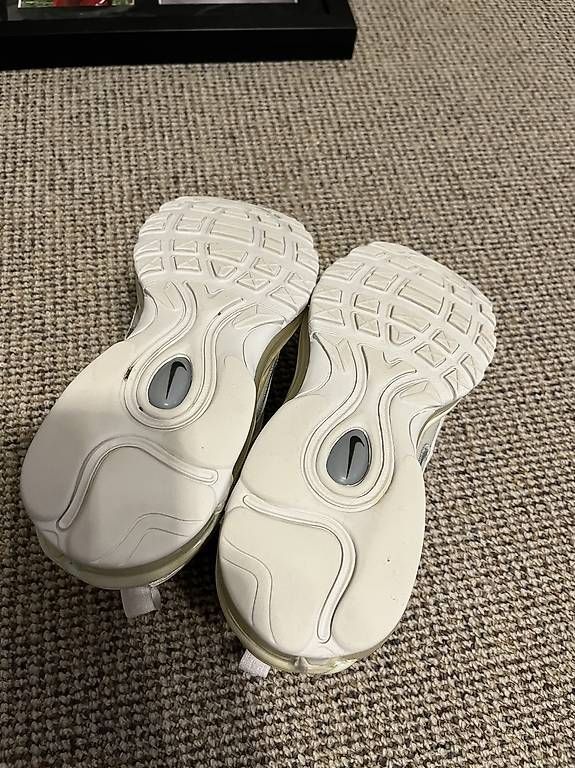 Nike Scarpe da uomo: Nike Air Max 97 Gr. 42 – Nuovo (secondo la descrizione) da Ottoberg venduto da yvonne.graenacher 3