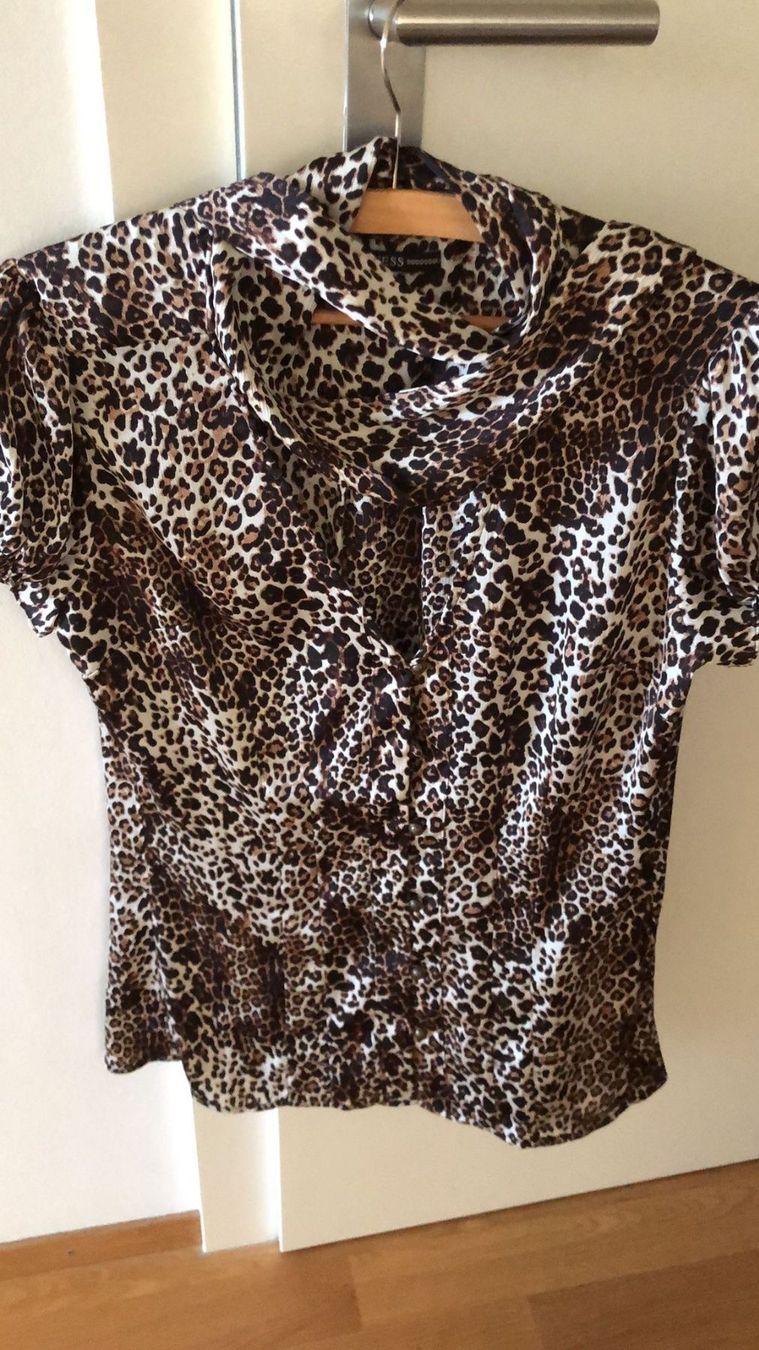 Guess Camicette: Bluse Guess – Nuovo (secondo la descrizione) da Basel venduto da FannySt 1