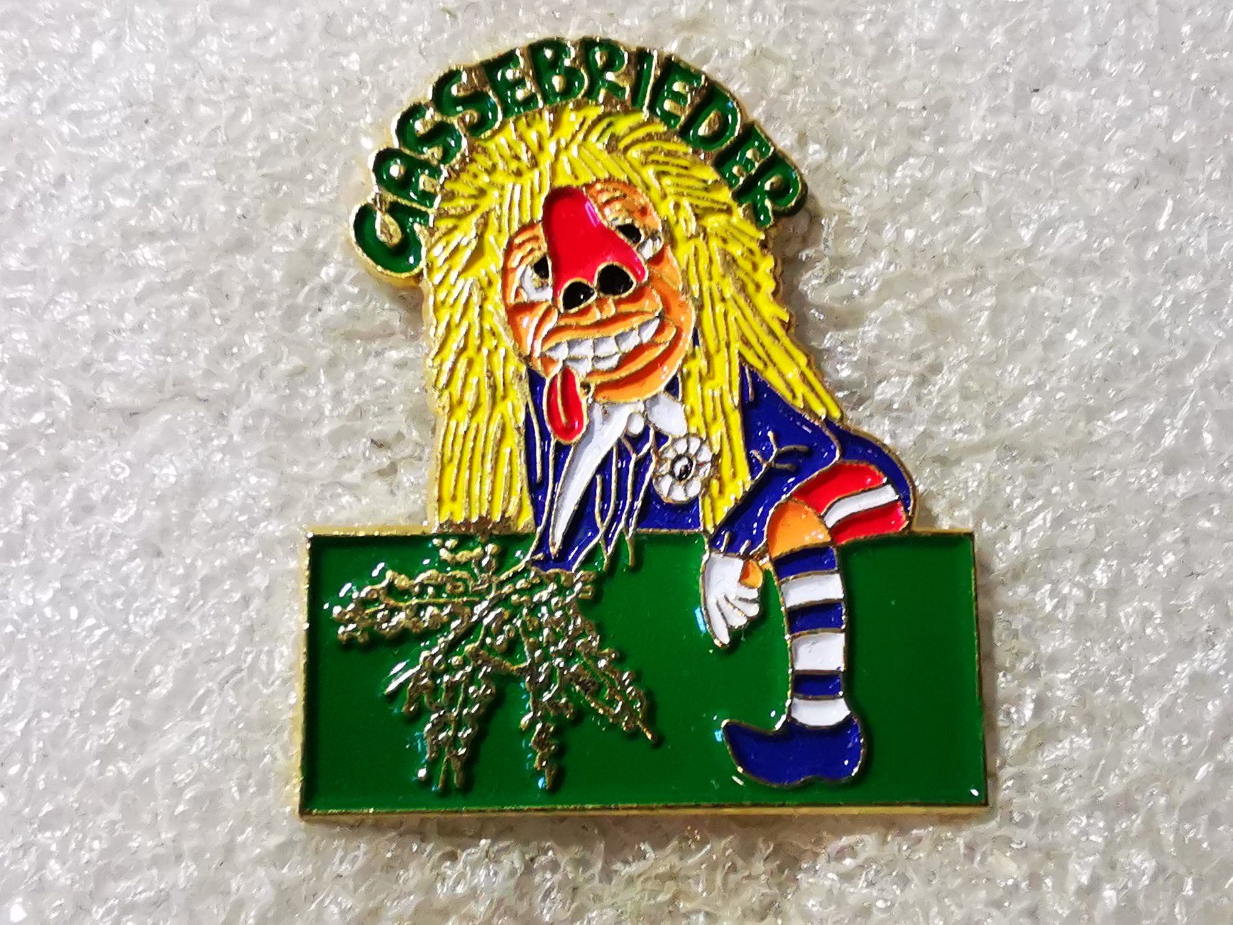 Placchette & Badge: Ansteckpin 95: Gassebrieder – Usato da Oppligen venduto da Pin-Fall-Shop
