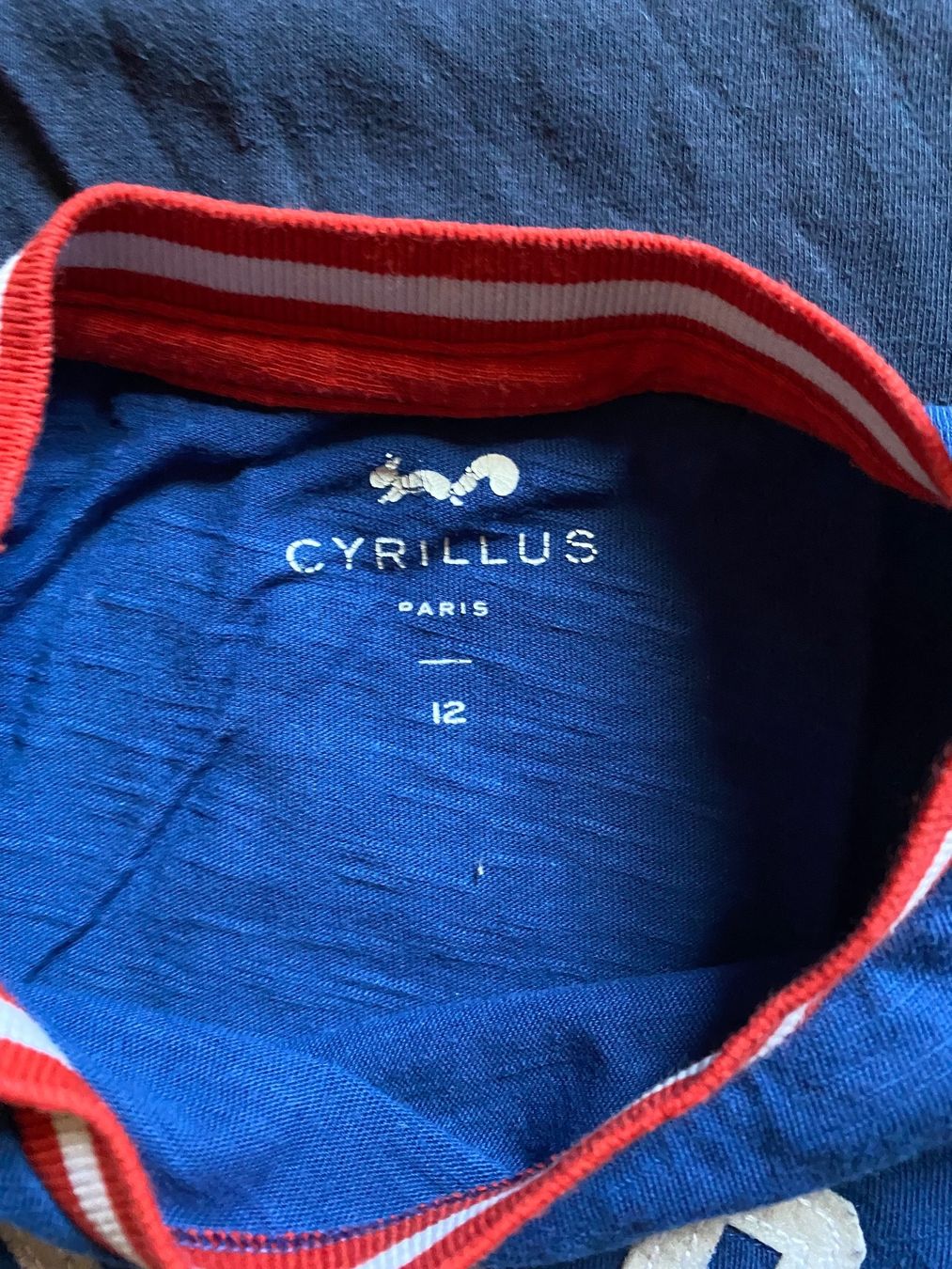 Cyrillus Lotti & Set di vestiti: Lot de 2 t-shirts Cyrillus taille 12 ans – Usato da Hermance venduto da joe_td6n 2