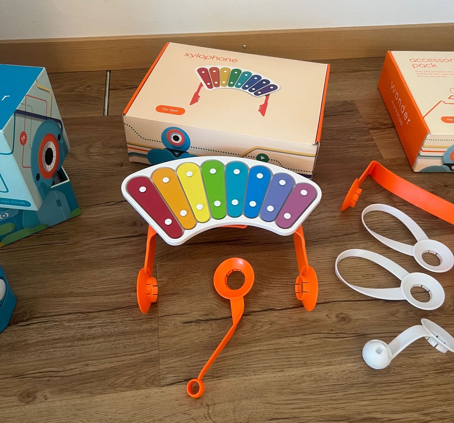 Giocattoli: Umfangreiches Wonder Dash und Dot Workshop Set – Usato da Wald ZH venduto da Grosskaufrausch 2