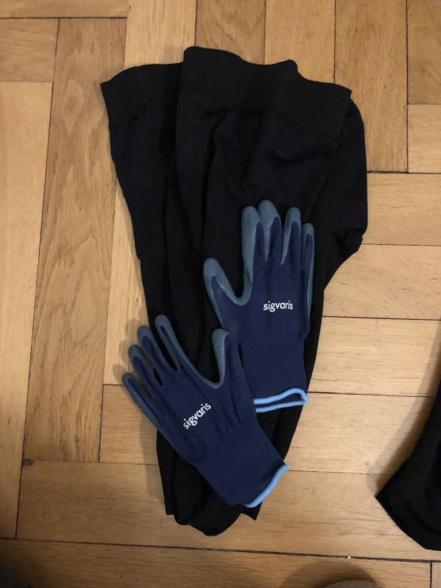 Sigvaris Attrezzature mediche: Sigvaris Kompressionsstrumpfhose X-Small Plus Long Set – Usato da Basel venduto da Kalleskaviar
