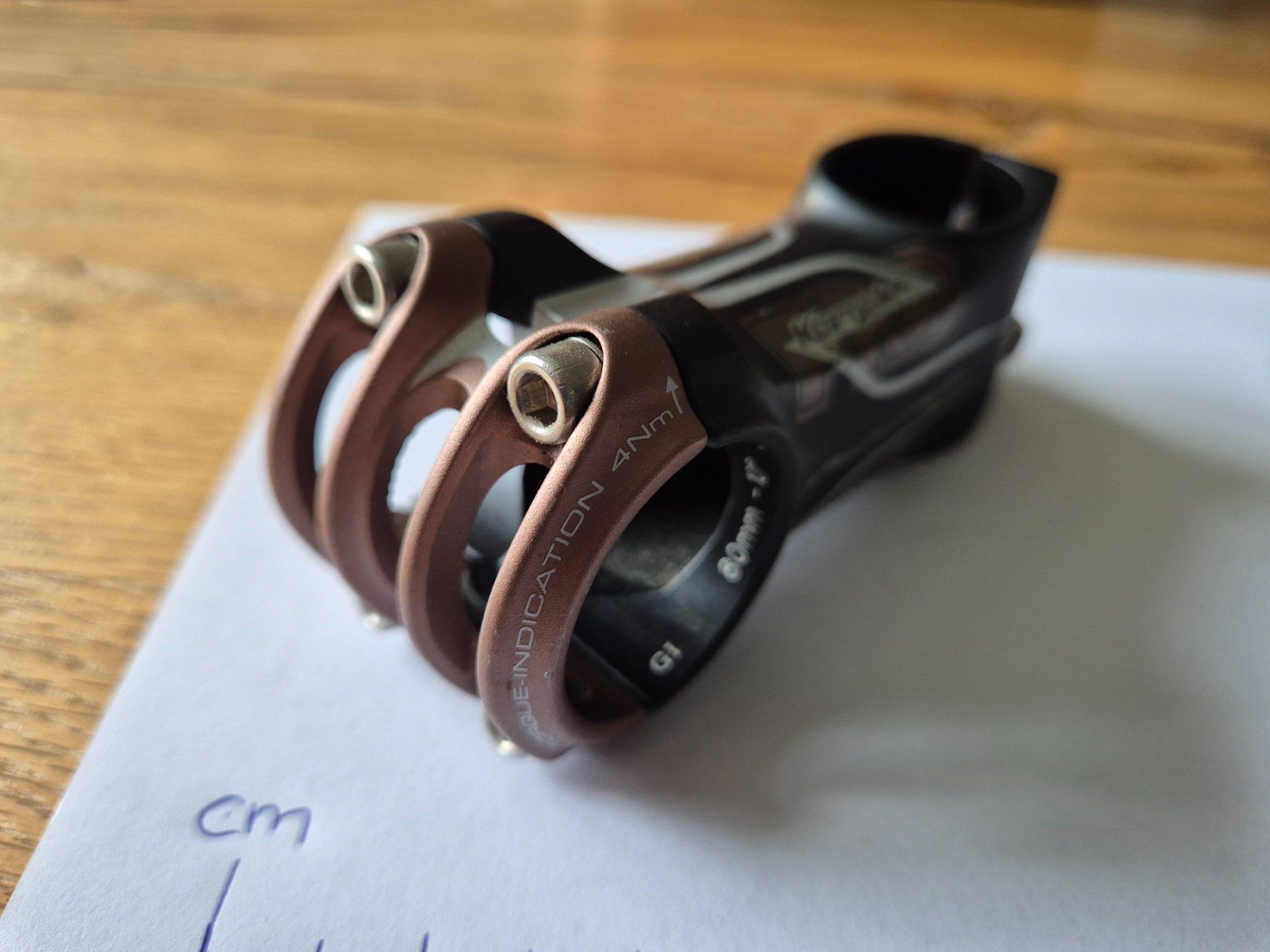 Pezzi di ricambio: V8 Vorbau Koryak PRO 80mm – Nuovo (secondo la descrizione) da Bern venduto da Occasions2025