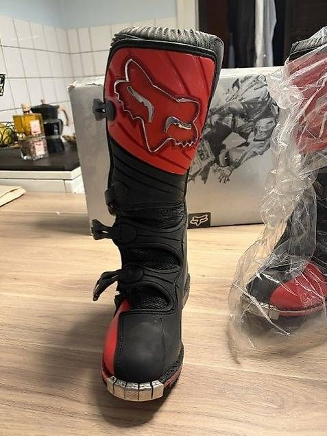 Fox Scarpe da uomo: Bottes de motocross FOX taille 42 – Nuovo e nell'imballaggio originale da Reconvilier venduto da jer_g8lf 1