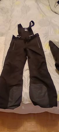 Pantalon de ski 12 ans mis une fois 