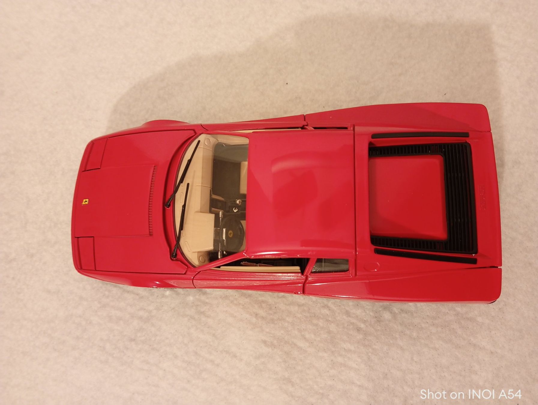 Bburago Modellini d'auto: Ferrari Testarossa  1984 – Usato da Huttwil venduto da Secondtrain 5