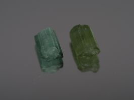 Ab 1CHF - Natural Tourmaline (2 Rohsteine) 2.44ct