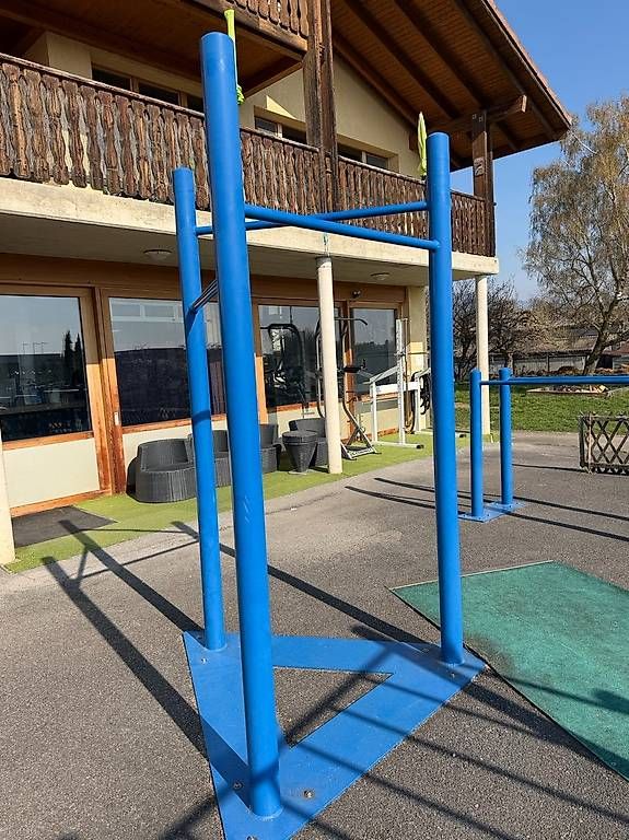 Pareti & prese d'arrampicata: Parc complet de Street Workout (5 modules) – Usato da Boudry venduto da mnonorgue 4