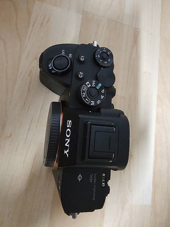 Sony Kamera: Sony A7R IV Full-Frame Camera Body – Gebraucht aus Zuerich von az36 1