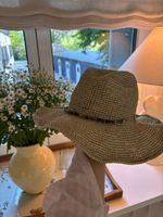 Hut von Hat Attack