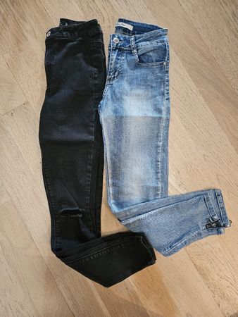 lot de deux jeans
