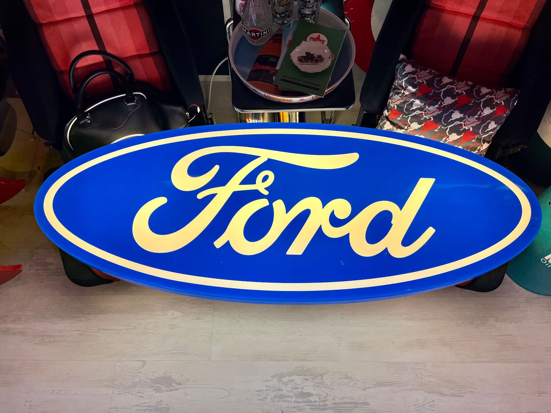 Ford Insegne: Ford - Leuchtreklame – Usato da Erlinsbach venduto da Stu-ff