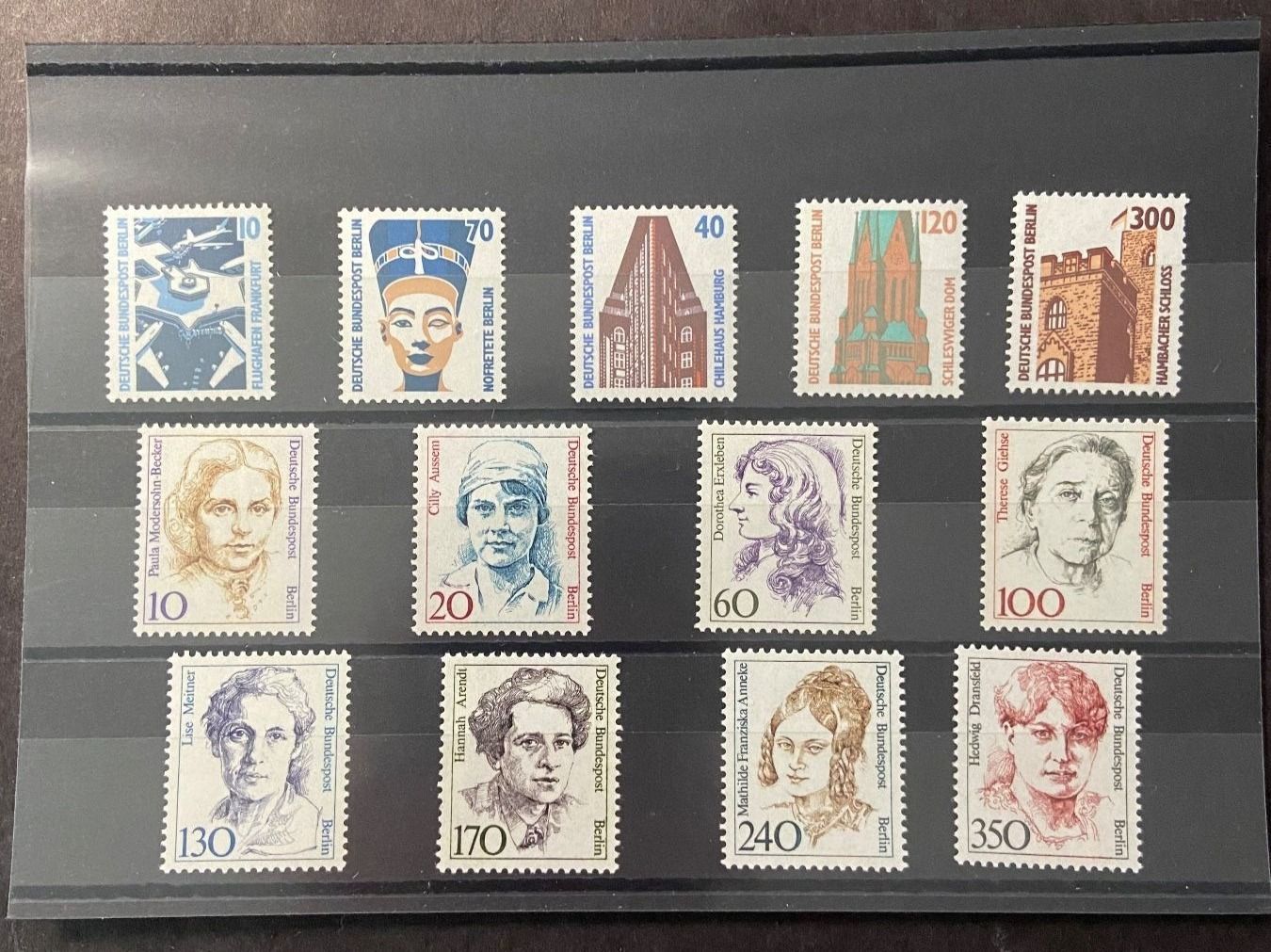 Tutti i francobolli: Berlin 1988 Jahresausgabe  ** – Usato da Wil SG venduto da fva01 3