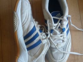 Adidas Hallenschuhe Grösse 36 gebraucht