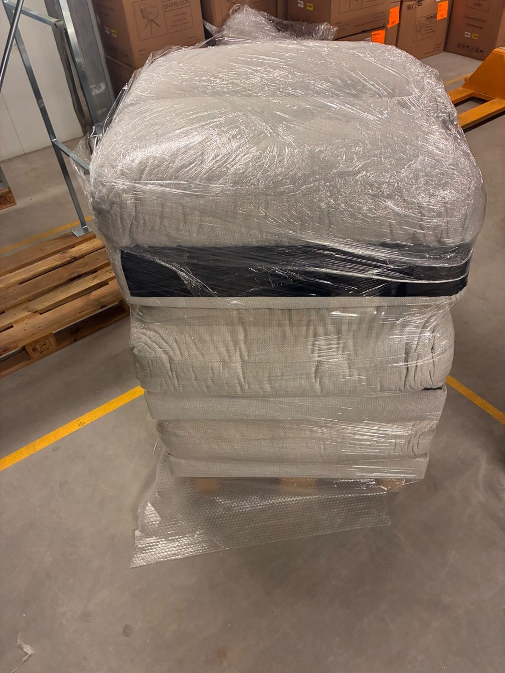Divani: Sofa MARKE CANDY – Usato da Russikon venduto da Michele033 1