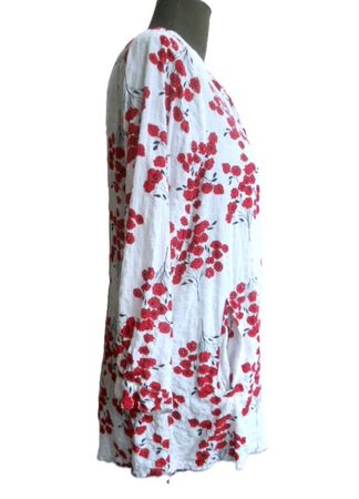 ca. Gr. 42 44 sMasse Tunikabluse weiss rote Blüten aus RAYON