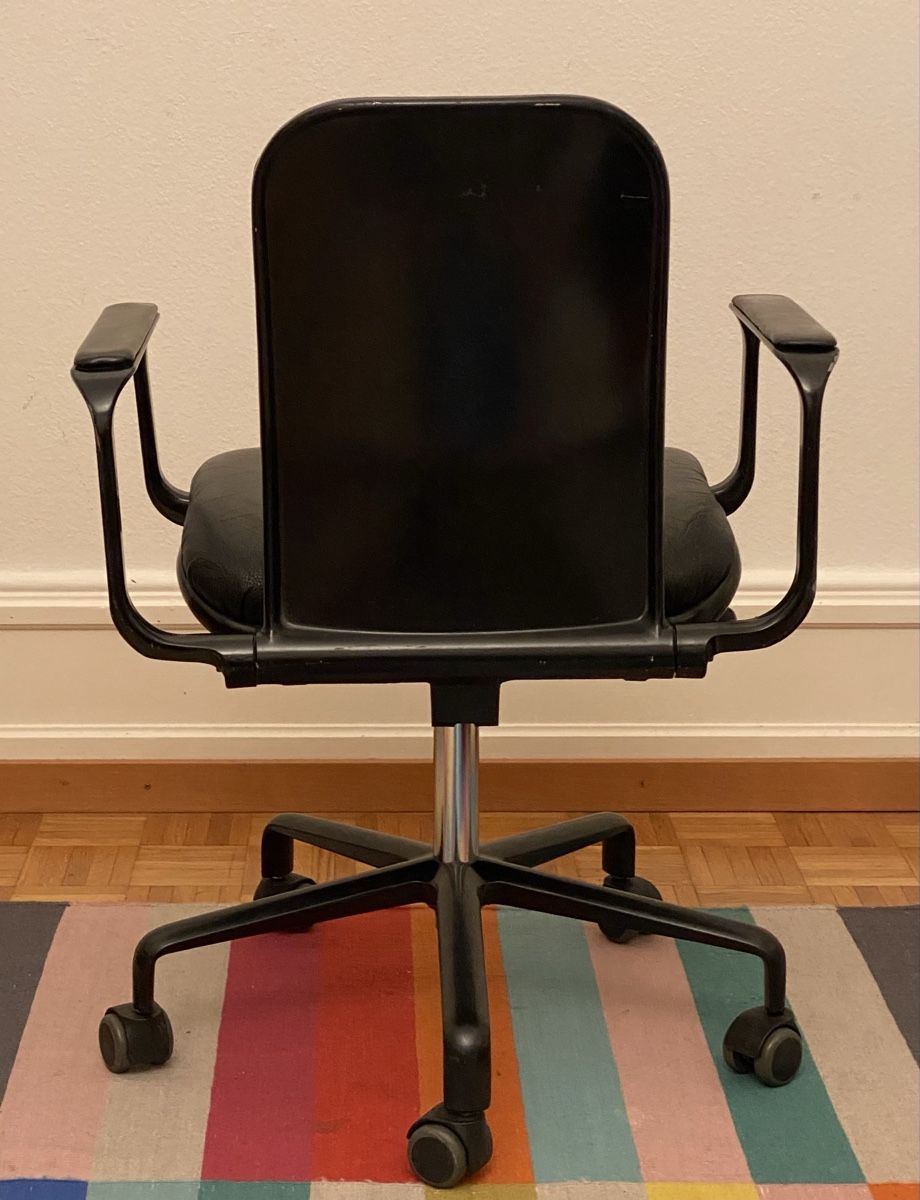 Stühle: SUPPORTO CHAIR Design: Frederick Scott 1976. ICF Milano – Gebraucht aus Zuerich von Coolthing 4