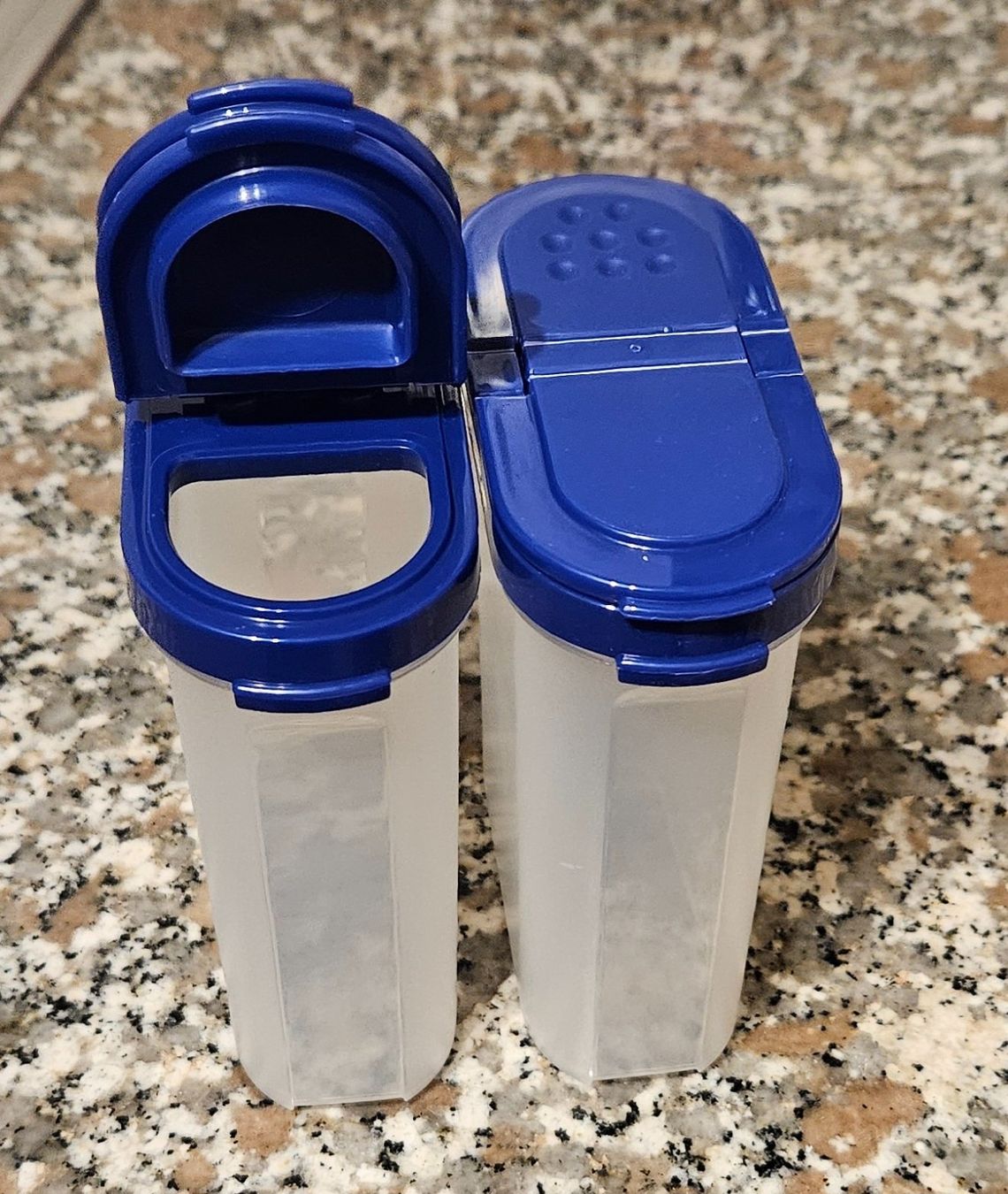 Tupperware Behälter & Ähnliches: Gewürzduo Set Tupperware – Neu und originalverpackt aus Hasle b. Burgdorf von buddle32