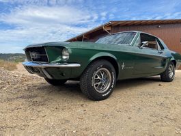 1967 FORD MUSTANG Coupe V8 Automat